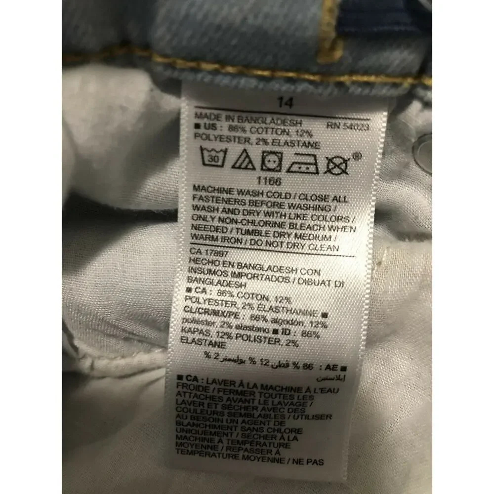 Old Navy boys distressed light wash, karate slim Jeans 14